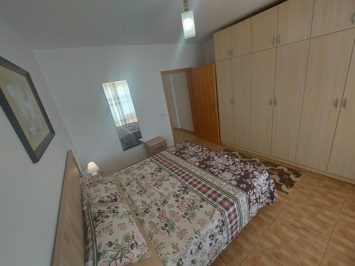 Bral Apartments 4 Durres Ngoại thất bức ảnh